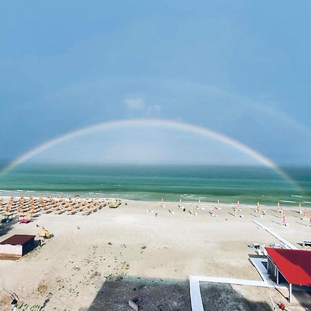 Wave 2 Mamaia Prima Linie Vedere La Mare 120Mp Năvodari Екстериор снимка