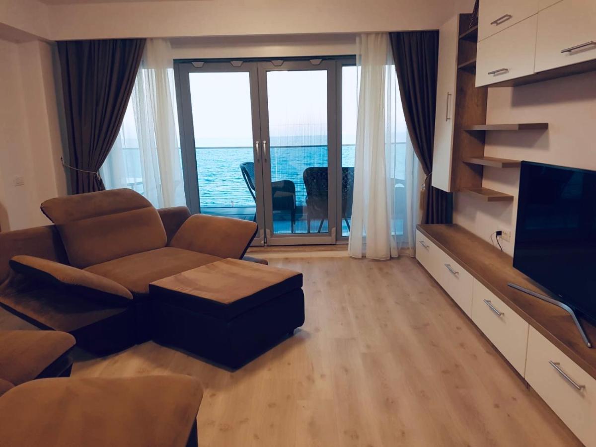 Wave 2 Mamaia Prima Linie Vedere La Mare 120Mp Năvodari Екстериор снимка